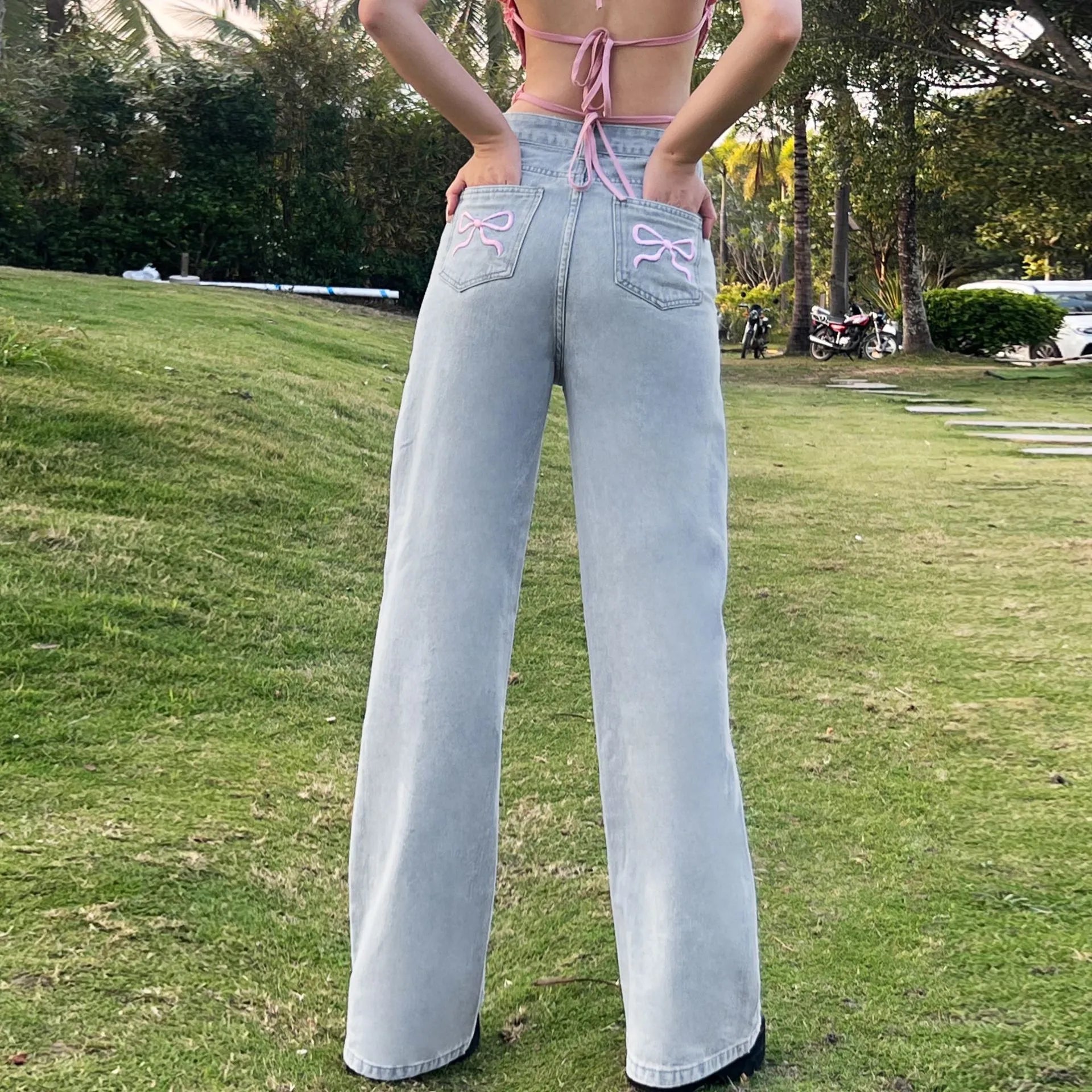 Straight Wide Leg Jeans.